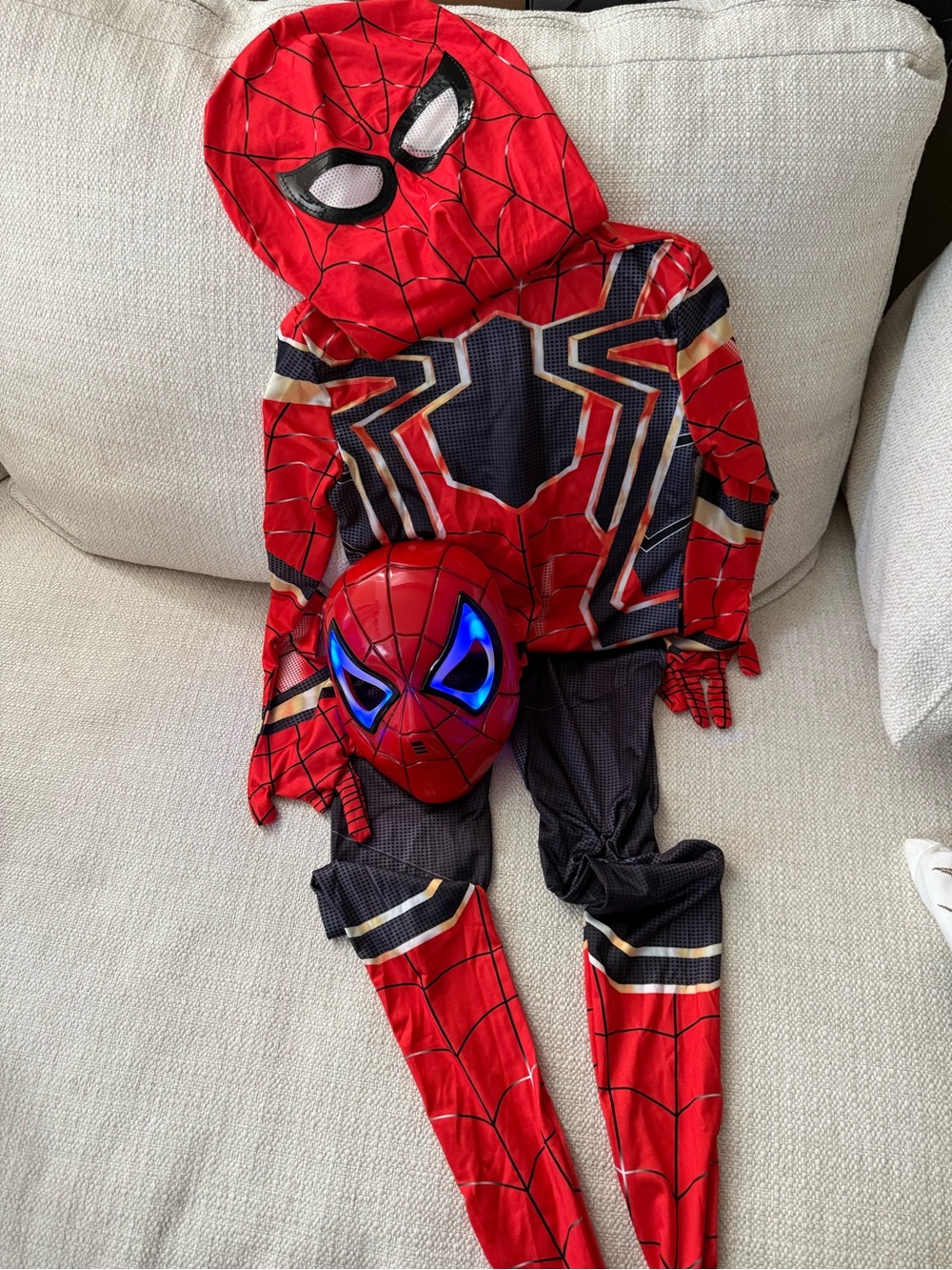 Marvel Red and Black Spider-Man Light-Up Mask Costume